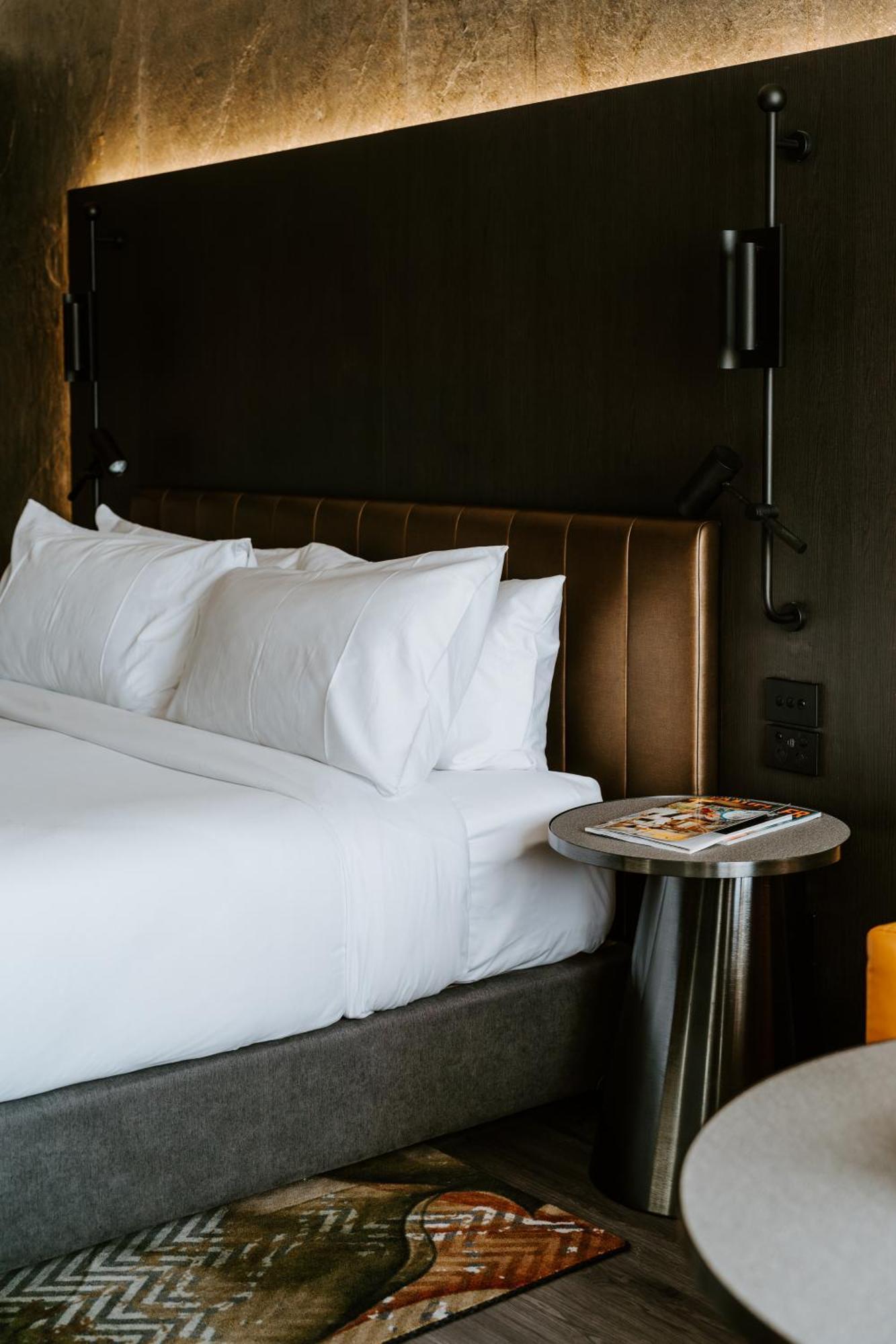 The Motley Hotel Richmond, Tapestry Collection By Hilton Мельбурн Экстерьер фото