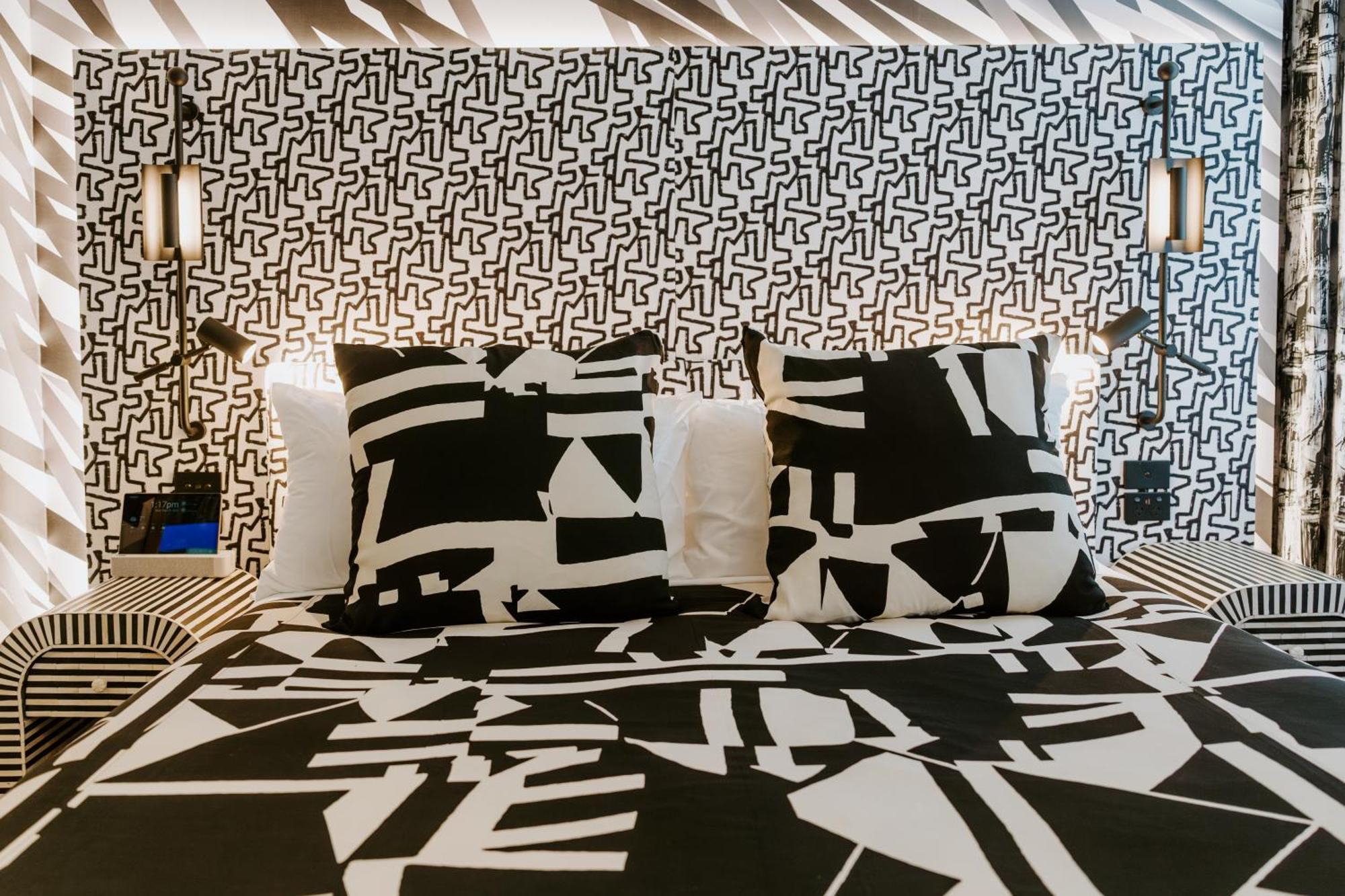 The Motley Hotel Richmond, Tapestry Collection By Hilton Мельбурн Экстерьер фото